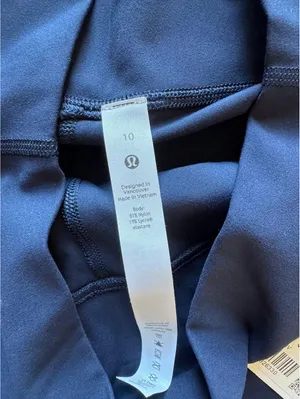 Lululemon Align High Rise 28” True Navy Size 10 NWT thumbnail 6