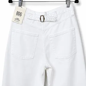 NEW BDG Urban Outfitters Ivory Logan Boyfriend Mid Rise Loose Cinched Jeans thumbnail 9