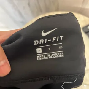 Nike black leggings thumbnail 5