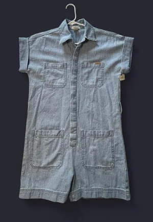 NWT Ariat Women’s Denim Herringbone Romper Size Small Blue Short Sleeve thumbnail 1