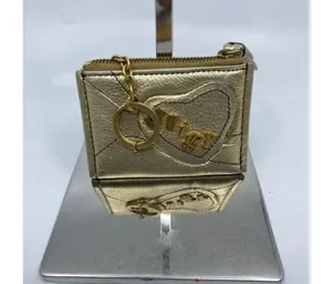 Juicy Couture Women's Gold Cosmetic Bag thumbnail 2