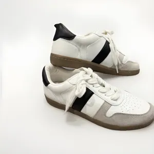 Women's Nikita Fashion Sneakers White - Universal Thread - Size 7 NEW thumbnail 2