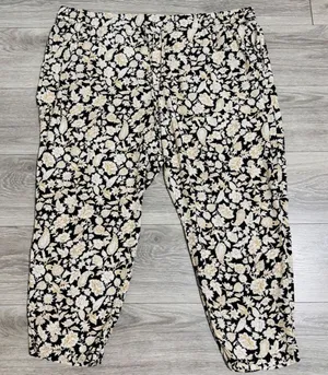 Old Navy Womens Pants XXL Black Tan Floral Print‎ Elastic Waist Cropped Casual thumbnail 1
