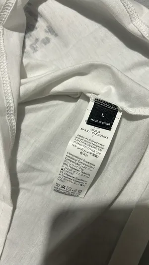 Shein T-Shirt White Graphic thumbnail 2