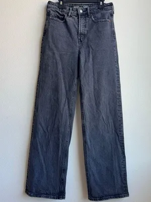 Old Navy Ski Hi Wide Leg Barrel Gray Black Solid Wash Jeans Size 4 /27 Inseam 29 thumbnail 1