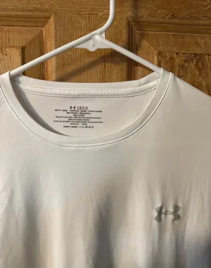 Under Armour Women’s tshirt thumbnail 2