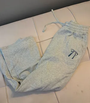 Hollister Sweatpants thumbnail 1