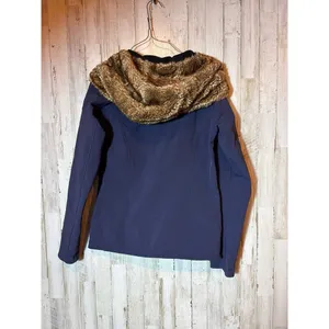 Women's Marmot Navy Blue Fur Hooded Jacket‎ Size Medium thumbnail 2