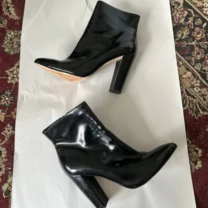 Jessica Simpson Narelle Women's Boots Black Patent Size 8.5 M‎ thumbnail 4