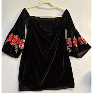 Pretty Angel Black Velvet Off The Shoulder Mini Dress Floral Embroidered Bell Sleeve Shift thumbnail 3