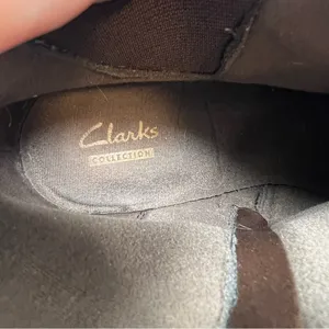 Clarks Crystal Quartz Brown Suede Wedge Ankle Boots Side Zip Womens 9M thumbnail 2