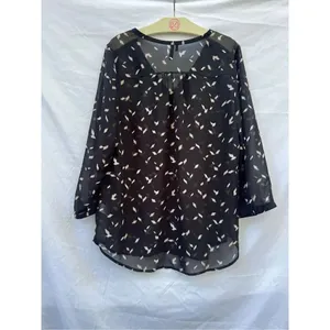 Maurices Black Light Weight 3/4 Length Sleeve Top Woman’s Size Medium thumbnail 5