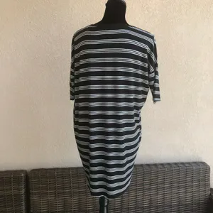 LuLaRoe Womens Top Size XXS Black White‎ Striped Irma Tunic Shirt thumbnail 5