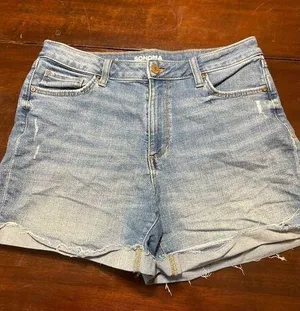 Sonoma Distressed Denim Jean Shorts Distressed Cuffed Size 12 thumbnail 1
