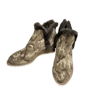 Pelle‎ Moda Boots Size 6.5 Erin Faux Fur Trim Wedge Camouflage Zip Booties thumbnail 6