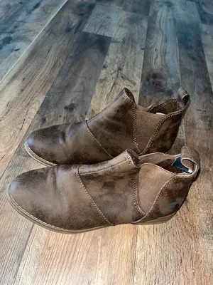 Rocket Dog Brown Ankle Boots thumbnail 2