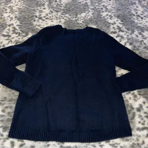 Lands’ End Sweater thumbnail 8