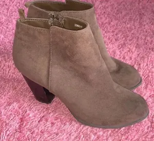 Gap Ankle Booties Brown Size 7 thumbnail 1