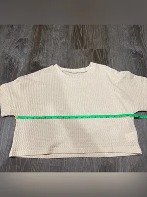 NWOT Unbranded Waffle Knit Cropped Short Sleeve thumbnail 5