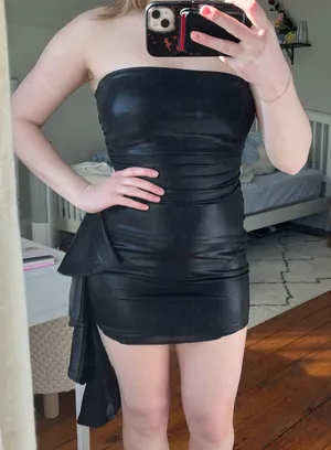 Windsor Little Black Mini Dress thumbnail 3