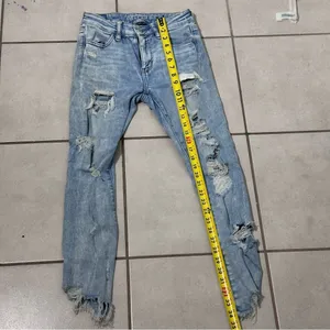 American Eagle Distressed Hi-Rise Jegging Crop Light Blue Women's Jeans size 4‎ thumbnail 9
