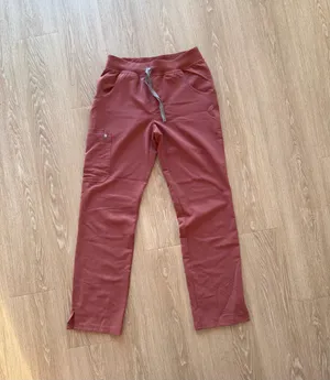 FIGS Scrub Pants thumbnail 5
