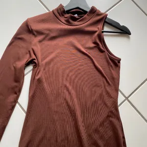 Women's Brown Cutout Dress Size M thumbnail 2