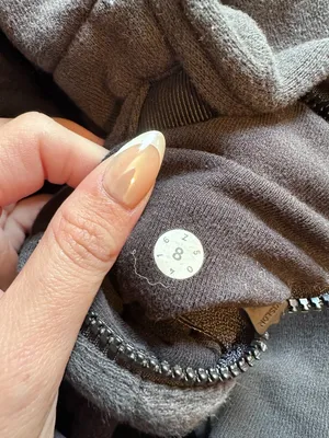 Lululemon Full-Zip Hoodie thumbnail 3