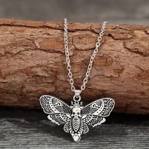 Vintage Butterfly Skull Decor Clavicle Chain Pendant Necklace thumbnail 4