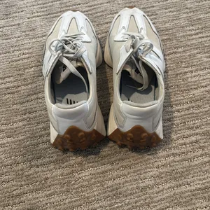 New Balance Women's Cream and Brown Shoes thumbnail 3