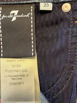 7 for All Mankind ultra high rise jo wide leg jeans size 25 wash sea level thumbnail 9