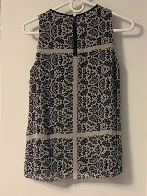 Adrianna Papell blouse eyelash lace trim floral pattern size small boho feminine thumbnail 3