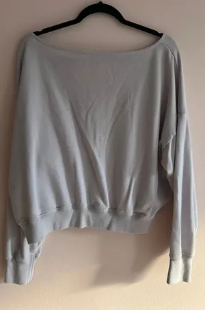 Hollister light purple off the shoulder crewneck thumbnail 1