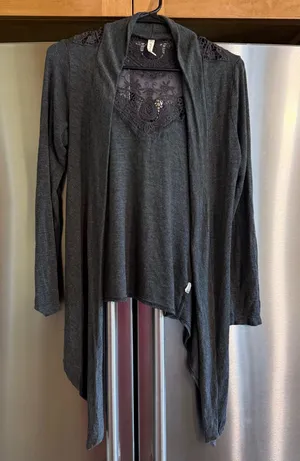 Kimono Gray thumbnail 1