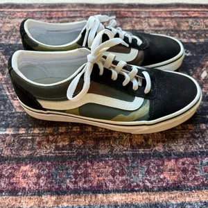 VANS Old Skool Woodland Camo Black Green Low Top Women’s‎ Lace Sneaker thumbnail 3