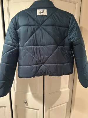 Philadelphia Eagles Cropped Puffer Jacket(WEAR by Erin Andrews) thumbnail 2