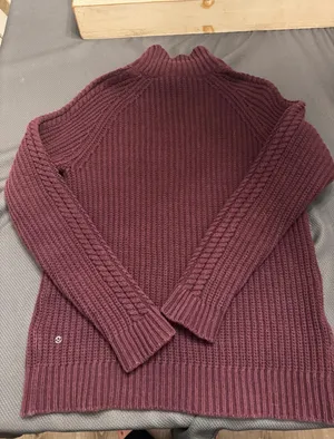 Lululemon Size 4 Bring The Cozy Turtleneck Sweater Dark Adobe Burgundy thumbnail 5