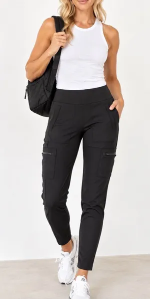 Athleta Headlands Hybrid Cargo Black Pants Size 4 thumbnail 1