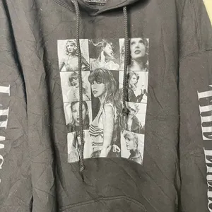 NEW without tags Taylor Swift official merch The Eras Tour Hoodie Sweatshirt 2XL thumbnail 4