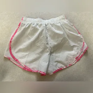 Nike WOMEN’S RUNNING SHORTS! thumbnail 3