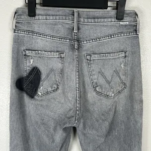 Mother Button Fly Dazzler Ankle Jeans Womens 26 Shadows In The Grass Gray Heart thumbnail 5