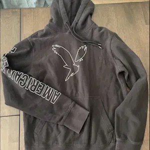 𝅺American Eagle Black‎ Soft Graphic Hoodie Sweater sz xs thumbnail 1