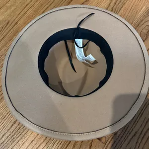 Elegant Beige Fedora with Brown Band Tan thumbnail 4