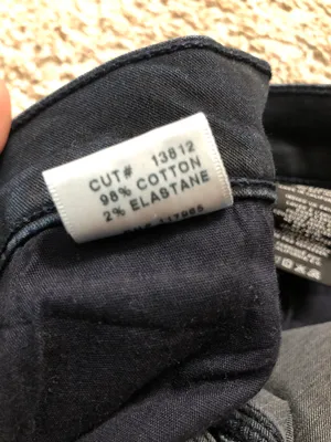 Dark Wash Skinny Jeans Size 25 thumbnail 8
