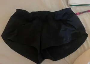 Lululemon Speed Up Short Low-Rise 2.5” thumbnail 1
