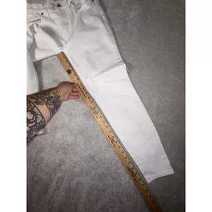 madewell‎ 9" high riser skinny jeans white 28 Spots On Back thumbnail 9