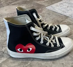 Black Converse thumbnail 1