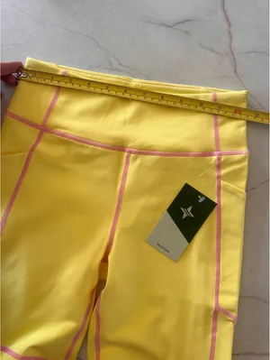 NWT Tuckernuck Sundaze Compression Biker Shorts Yellow & Pink 7” Women’s size XS thumbnail 10