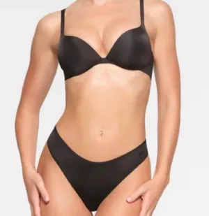 Ultimate Teardrop Push Up Bra 36A thumbnail 1