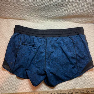 Lululemon Hotty Hot Short Black Blue 8 Women's Mini Park Lace Multi Black thumbnail 7